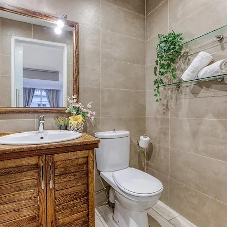아파트 Stylish 1bedroom In The Heart Of St Julians 201 *